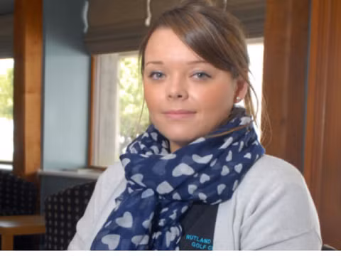 Bác sĩ khẳng định Gemma không mắc ung thư ruột vì bệnh này chủ yếu gặp ở những người trên 65 tuổi.