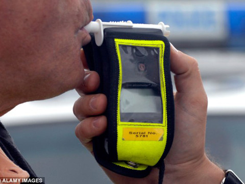 Phải mất hai năm nữa thiết bị mới có thể ra mắt trên thị trường.