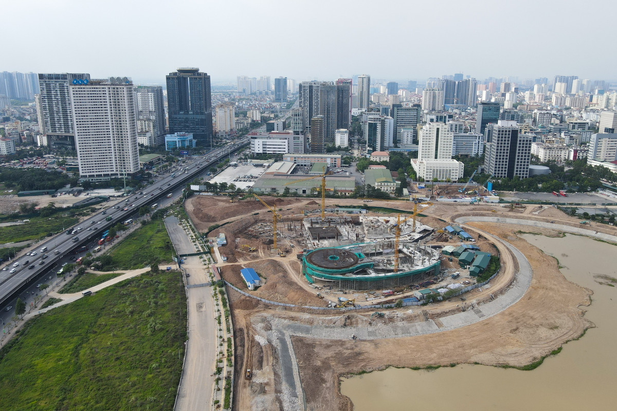 Đến nay, dự án vẫn chậm tiến độ và tiếp tục lùi thời hạn đến tháng 10/2022, dù thành phố trước đó từng cho phép gia hạn đến quý IV/2021.