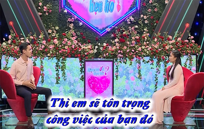 Ngọc Mơ đồng cảm nói: “Nếu em đã chấp nhận quen một bạn trai với công việc như vậy thì em sẽ tôn trọng công việc của bạn đó”.