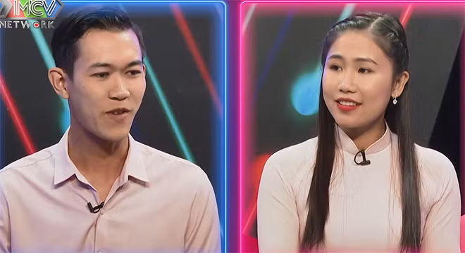 Bạn muốn hẹn hò tập 790 cùng Quyền Linh – Ngọc Lan gặp gỡ cặp đôi là Hữu Sang (25 tuổi, TP.HCM) – Dẫn chương trình tự do, hướng dẫn viên &amp; điều hành “tour” du lịch và Ngọc Mơ (25 tuổi, Bình Phước) – Nhân viên phòng nhân sự.