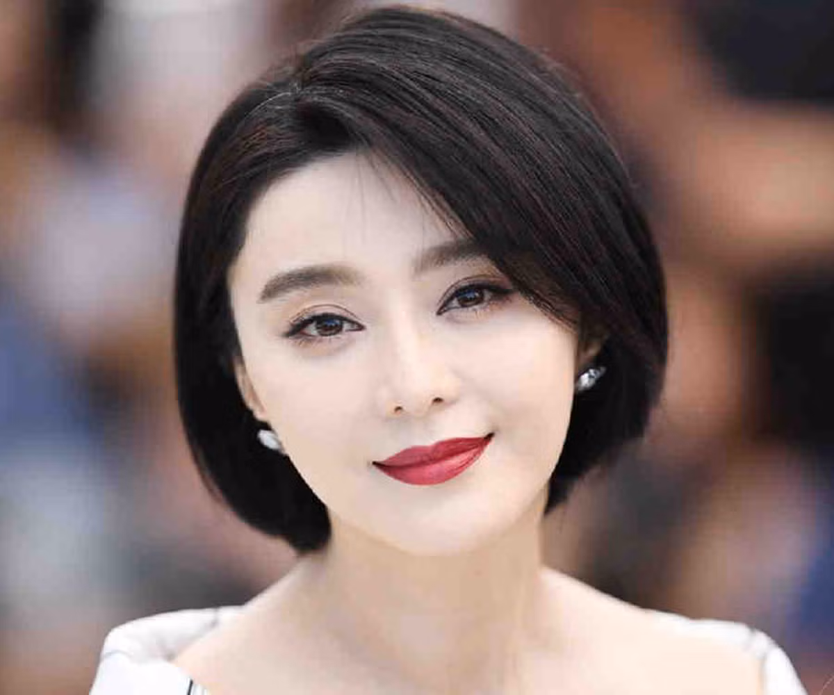 Mặt tròn. Phụ nữ có khuôn mặt tròn, không có vết lõm rõ ràng thường có tài vận rất vượng. Họ nhận được nhiều cơ hội kiếm tiền trong cuộc sống. Chỉ cần nắm bắt đúng cơ hội thì sẽ có nhiều thành công. Từ đó tiền bạc ào ào đổ về tài khoản.