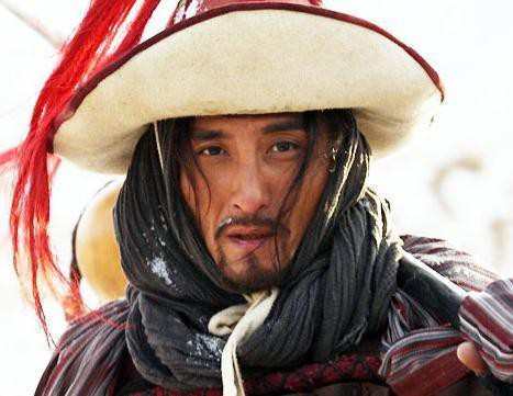 Trận đánh kinh điển nhất của Lâm Xung: Tay đeo gông hạ cao thủ Tran danh kinh dien nhat cua Lam Xung: Tay deo gong ha cao thu