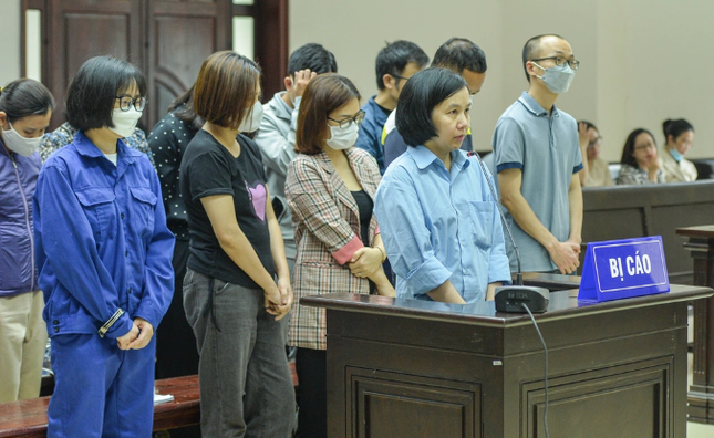 'Sieu lua' Nguyen Thi Ha Thanh xin giam nhe hinh phat de ve tra no