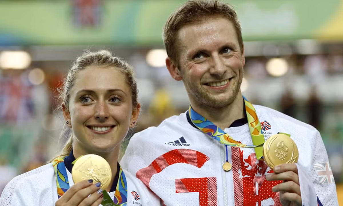 br/> Cả 2 đều từng rời vào khủng hoảng sự nghiệp trước Olympic Tokyo. Sau Thế vận hội Rio năm 2016, Jason đã có ý định giải nghệ vì mất đam mê, nhưng dần lấy lại tinh thần và thi đấu trở lại vào năm 2018. Laura gặp chấn thương ở vai và cánh tay vào năm 2020, khiến cô suýt không thể tham gia Olympic. Đại dịch đã giúp nữ VĐV có thêm thời gian phục hồi và chuẩn bị. Ảnh: The Guardian.