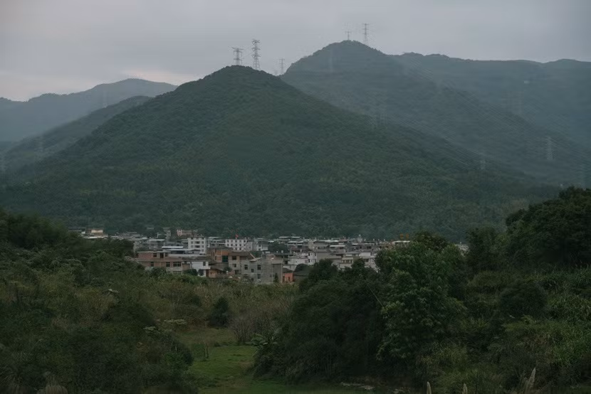 Thanh nien Trung Quoc vo mong khi nghi huu som, bo pho ve que-Hinh-3