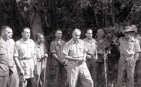 Các tướng lĩnh Pháp bị quân ta bắt sống ở Điện Biên Phủ.