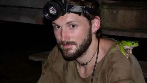 Bi an ech thay ma giua rung nhiet doi Amazon an duoi long dat-Hinh-3