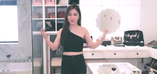 3 ca sĩ trẻ Việt tặng bố mẹ căn hộ hàng chục tỷ là ai? - Hình 4 3 ca si tre Viet tang bo me can ho hang chuc ty la ai?-Hinh-4