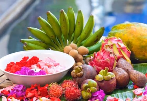 Di xuong mo ma mang theo bon qua nay thi nha khong gap tai hoa-Hinh-5