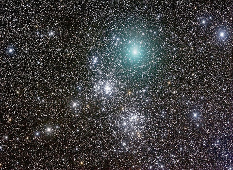 Vũ trụ. Sự tạo thành của vũ trụ hiện nay cũng mới chỉ được giải thích dựa trên thuyết Big Bang, một vụ nổ cực lớn giải phóng ra nguồn năng lượng lớn chưa từng thấy. Các nhà khoa học tin rằng nếu tìm được phân tử sinh ra ngay sau khi vụ nổ Big Bang kết thúc thì chúng ta có thể giải thích được sự tồn tại bí ẩn của vũ trụ này.