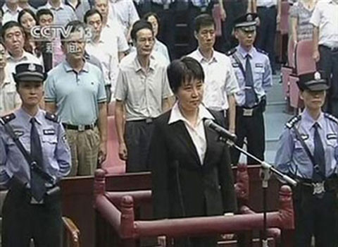 Bà Cốc Khai Lai từng bị đồn đoán là giả mạo trong phiên xử tháng 8-2012.