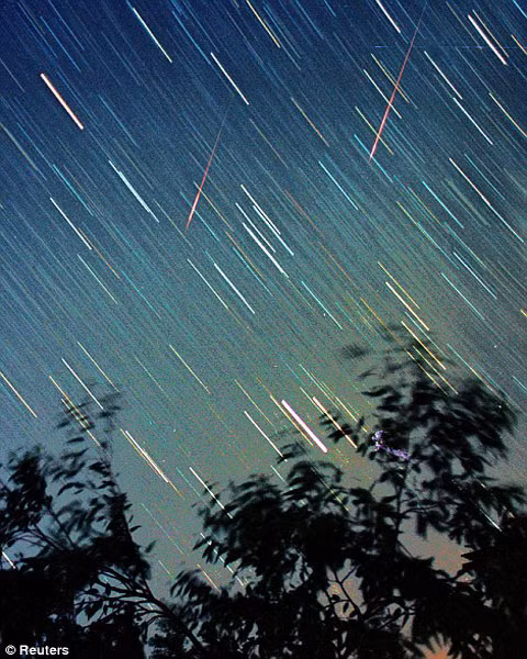 Ngày 13,14 sẽ là 2 ngày mà trận “mưa” này đạt đỉnh điểm, với khoảng 60 thiên thạch ngang qua bầu trời.
