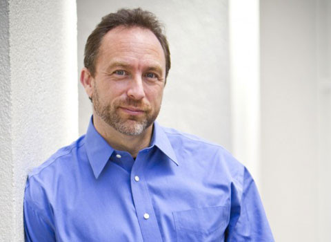 Đồng sáng lập Wikipedia “ghét” chính phủ Trung Quốc. Trong một bài phỏng vấn được thực hiện tại Hồng Kông với tờ The Wall Street Journal, đồng sáng lập Wikipedia cho biết ông thà để Wikipedia không xuất hiện tại Trung Quốc còn hơn để trang web chịu sự kiểm soát của các cơ quan chức năng Trung Quốc.