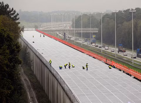 Tàu hình viên đạn sử dụng năng lượng Mặt trời. Một công ty có trụ sở tại Arizona có tên Solar Bullet LLC đã đưa ra ý tưởng về chiếc tàu hình viên đạn, sử dụng năng lượng Mặt trời, có thể chạy từ Tucson tới Phoenix, Arizona, Mỹ với đoạn đường 186 km trong vòng 30 phút.Đây có thể là một ý tưởng tuyệt vời về phương tiện di chuyển trong tương lai.