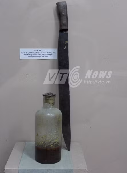 Lọ mỡ người trong Bảo tàng Hà Giang.