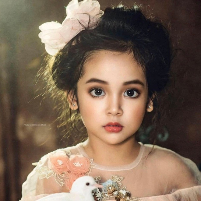 Gia dinh phan hoi ve anh trang diem cua dien vien nhi Diep Anh-Hinh-2