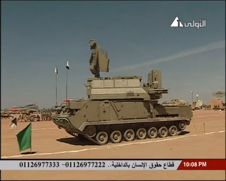 Ai Cap so huu sat thu phong khong Buk-M2, Tor-M2 Nga?-Hinh-2