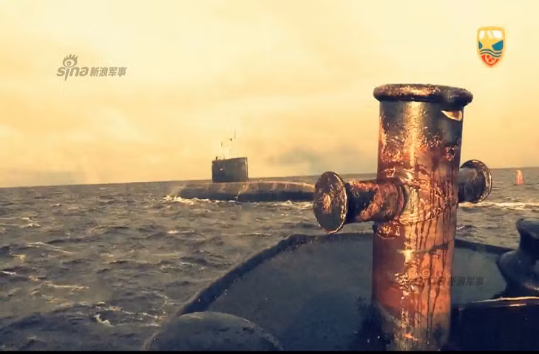 Hình ảnh quá trình thử nghiệm trên biển của một chiếc tàu ngầm lớp Kilo sau nâng cấp tại nhà máy.