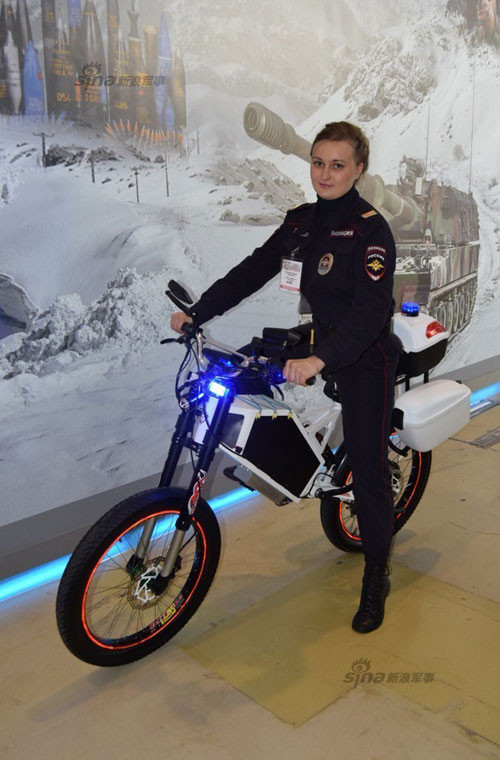 Nhà sản xuất đang muốn mở rộng phạm vi sử dụng sẽ sản xuất loại xe này với các phiên bản quân sự, dân sự, cảnh sát. Giá của loại xe này khoảng 4.440 – 7.330 USD.