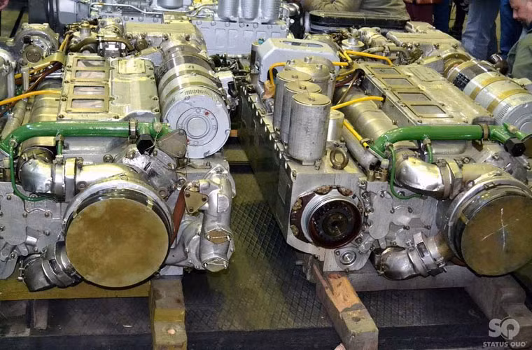 Xe tăng của Ukraine sử dụng động cơ diesel 6TD do cục thiết kế Morozov của Kharkov sản xuất, là niềm tự hào của ngành công nghiệp nặng Ukraine.