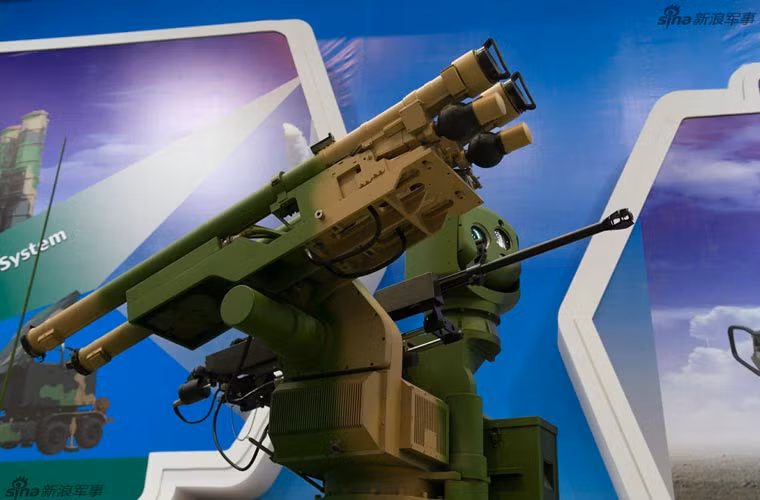 Soi xet he thong phong khong “nhai tu phuong” cua Trung Quoc