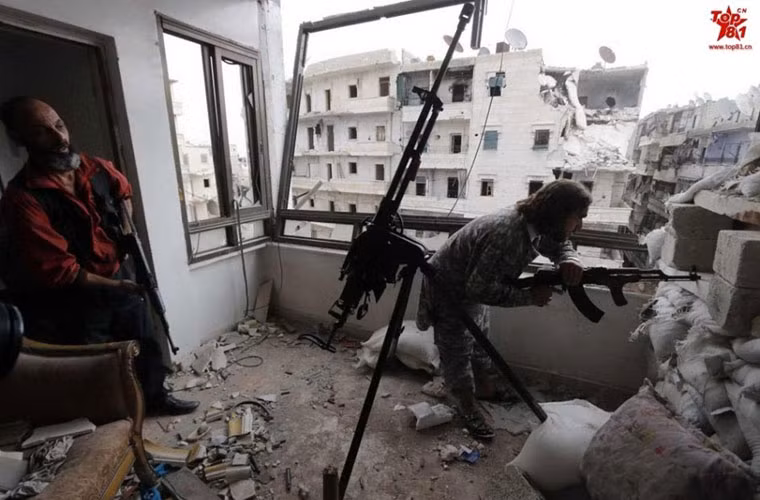 Loại súng máy hạng nặng này có thể bắn mục tiêu mặt đất và cả mục tiêu trên không.