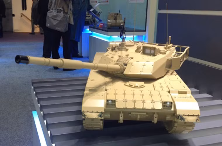 Nguoc doi: xe tang Trung Quoc xuat khau tot hon do noi