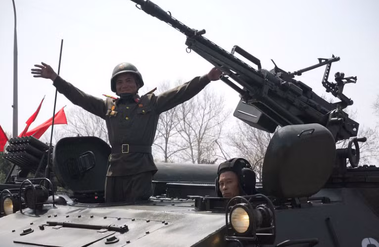  Theo giấy phép của Liên Xô, Triều Tiên sử dụng KPV để tạo ra các loại pháo phòng không ZPU-1, ZPU-2, ZPU-4. 