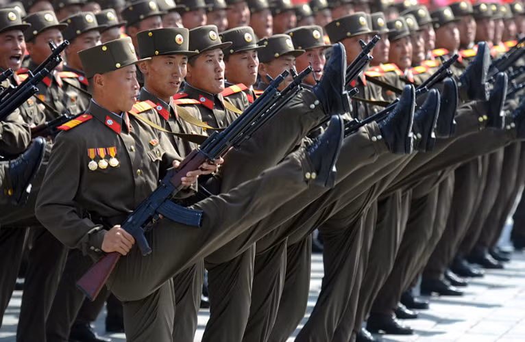  Trung liên RPD và bản sao của nó tại Triều Tiên sản xuất năm 1962 là Type 62 đã từng là trung liên phổ thông nhất của KPA. Hiện này chúng dần được thay thế bằng RPK, RPK-74 và phiên bản RPK do Triều Tiên sản xuất. 