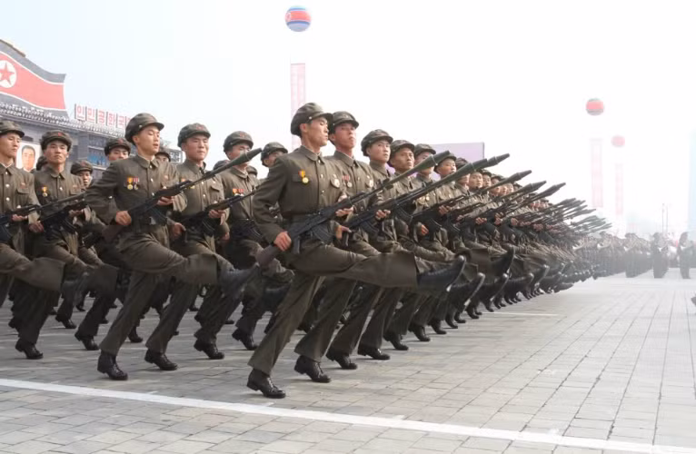  Type 58 hoặc Type 68 được nạp thêm lựu đạn súng trường. 