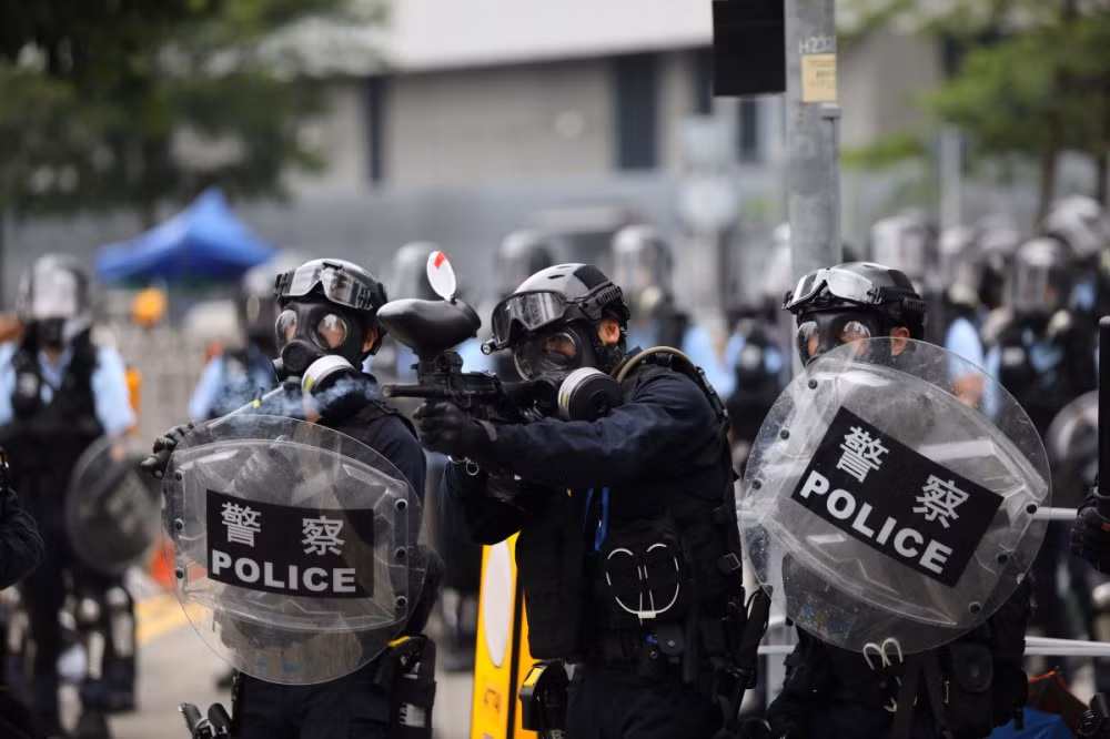 CS Hong Kong canh bao dung dan that “dap” bieu tinh