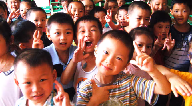 Tại Hồng Kông và Đài Loan (Trung Quốc), ngày Thiếu nhi là ngày 4 tháng 4, còn được gọi là "Ngày lễ tổng hợp của Phụ nữ và trẻ em". Đây cũng là ngày nghỉ lễ ở hai lãnh thổ này. Ảnh: TruthTheory.