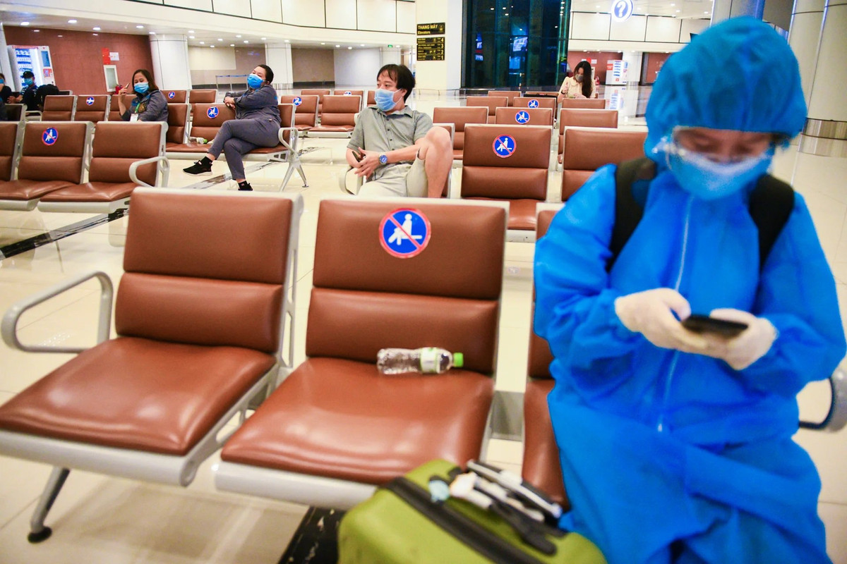 Nhap canh chi cach ly 3 ngay, ve que an Tet phai o nha 2 tuan-Hinh-4