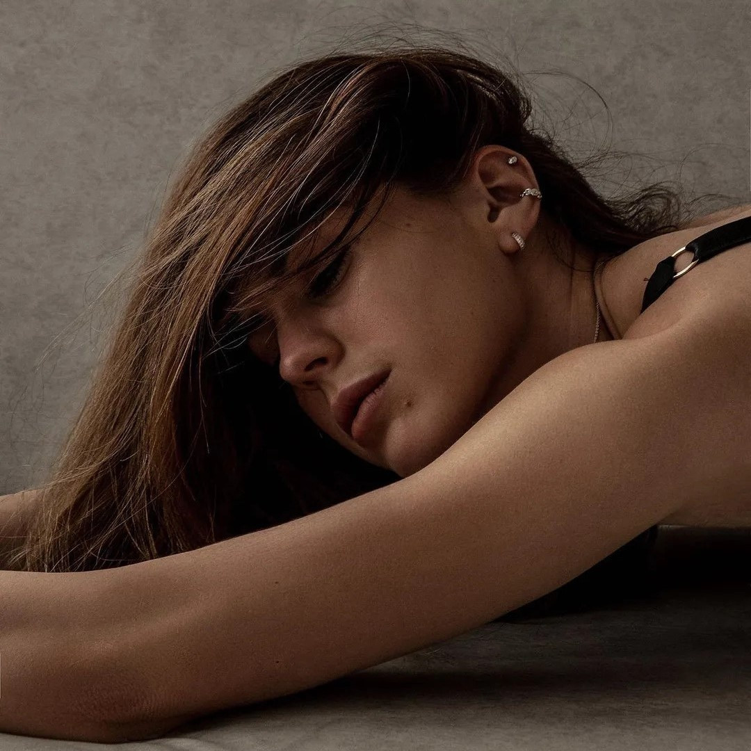 Trong các bộ hình thời trang, Maria Tarabanskaya thường thể hiện phong cách dịu dàng, quyến rũ. Tuy nhiên, trong đời không thường ngày, cô thường ưu tiên lựa chọn trang phục năng động, đơn giản. Những người hâm mộ nhận xét cô nàng sẽ tỏa sáng hơn nữa trong tương lai, cả trên đường chạy lẫn con đường người mẫu.