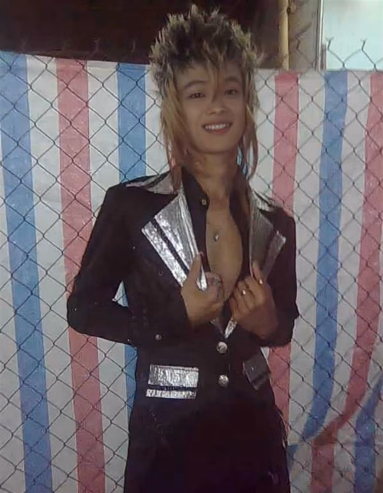 TiTi tu dao phong cach tham hoa mot thoi, goi la 'huyen thoai'-Hinh-3