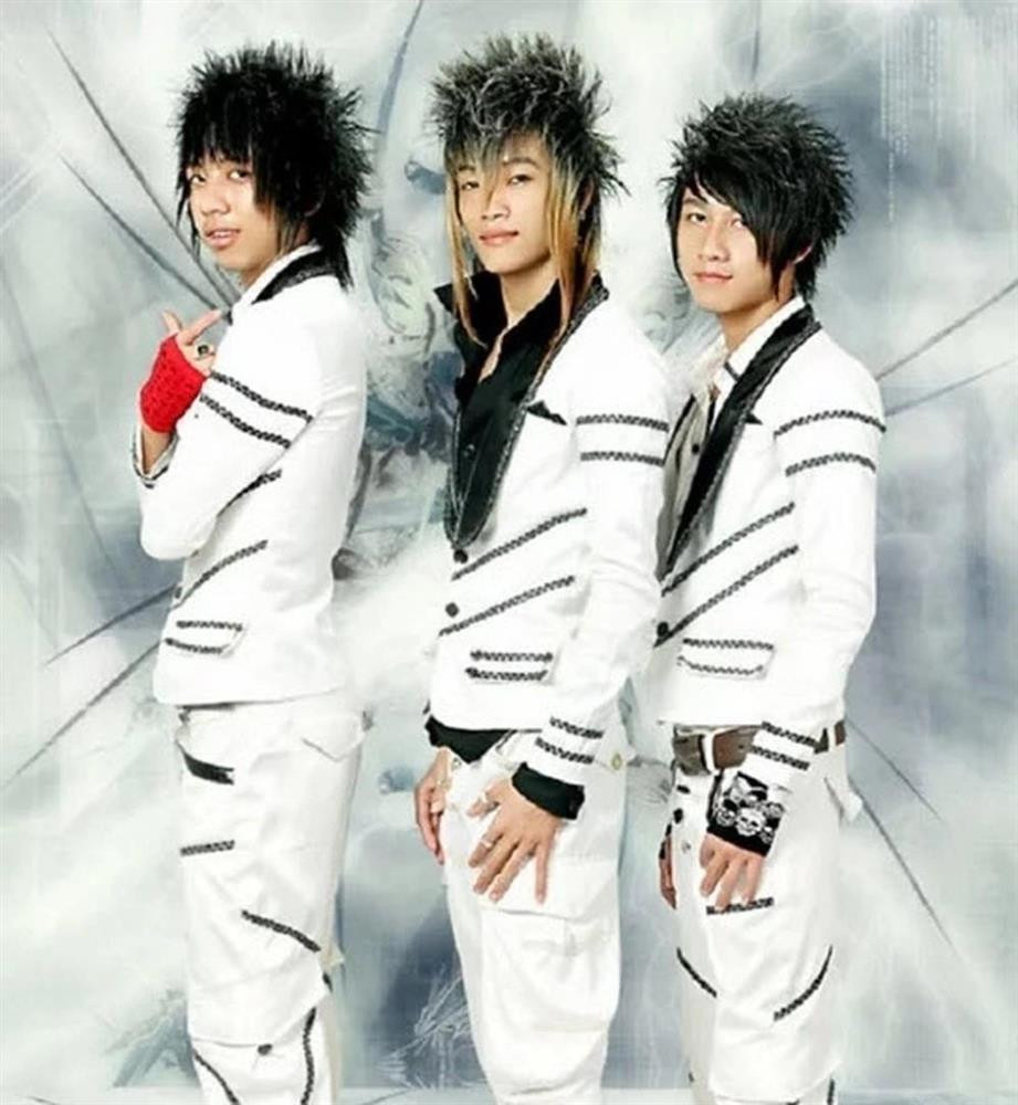 TiTi tu dao phong cach tham hoa mot thoi, goi la 'huyen thoai'-Hinh-7