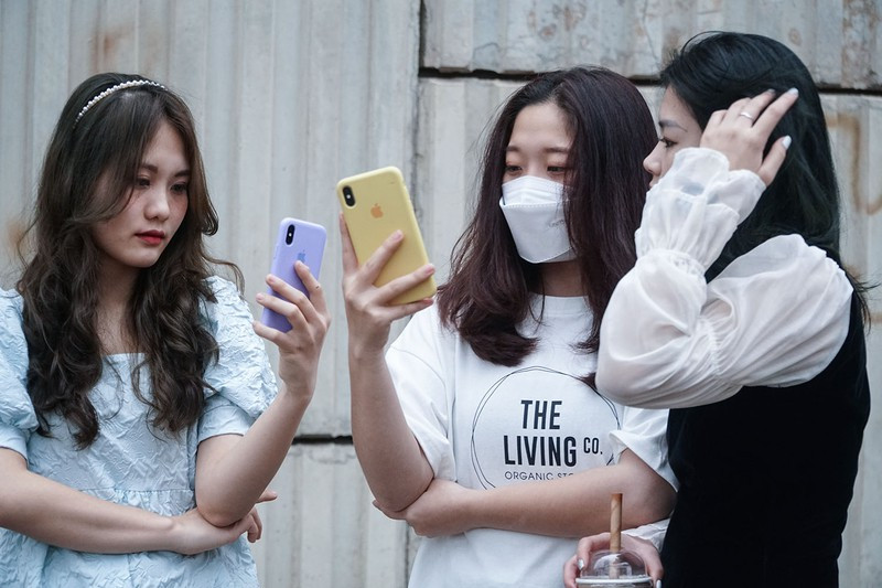 oạn đường trên thu hút nhiều người từ đầu tháng 3 tới nay, mỗi ngày đều có rất nhiều người tới chụp ảnh, quay clip.