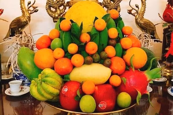 Mam ngu qua ngay Tet co phai gom 5 loai qua khong?