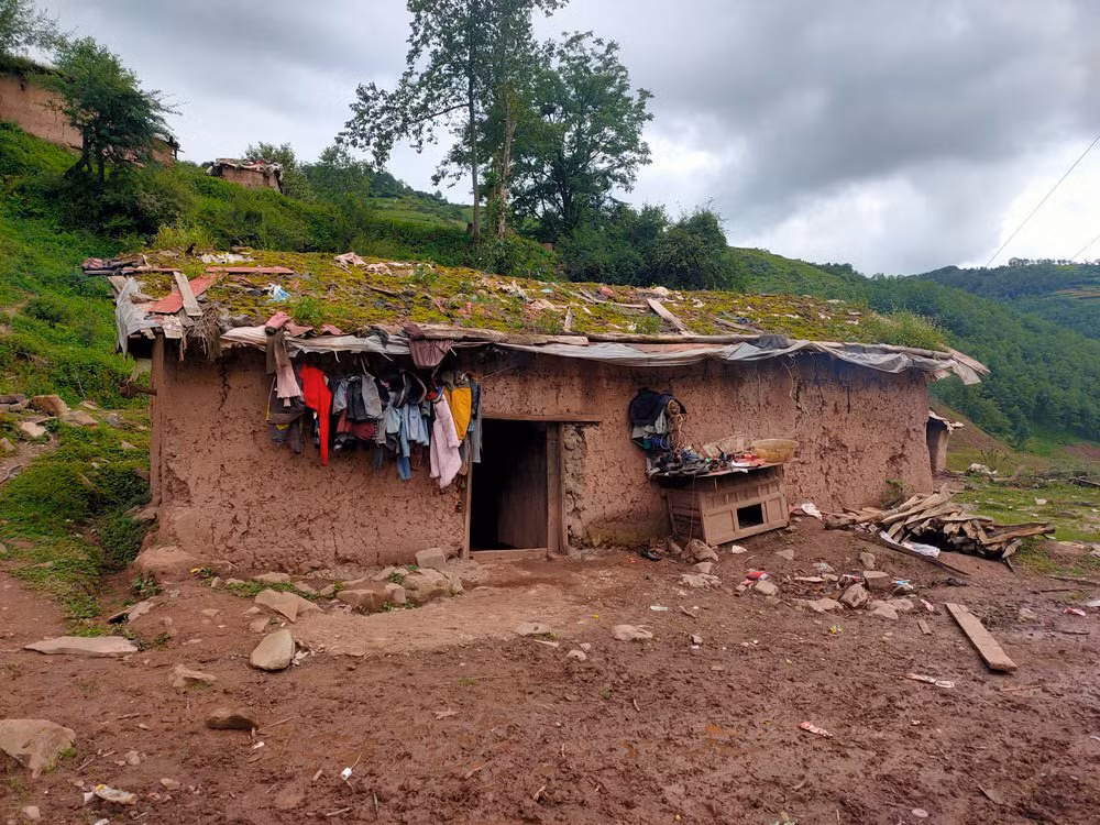 'Lang vach da' o Trung Quoc lam giau nho len mang ke kho-Hinh-4