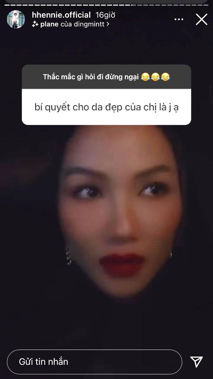 HHen Niê vẫn thừa nhận thua kém 2 mỹ nhân này - Hình 3 HHen Nie van thua nhan thua kem 2 my nhan nay-Hinh-3