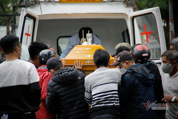 Du lich khong tro ve va nhung ky uc nhuom tang thuong-Hinh-2