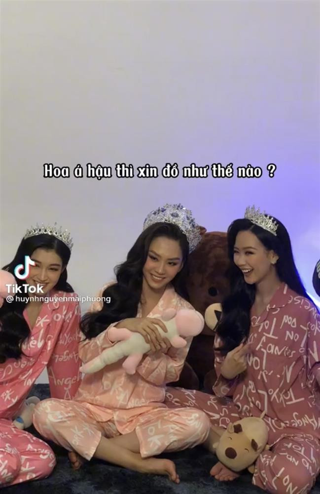 Top 3 Miss World va Miss Universe '1 troi 1 vuc' khi mac do ngu