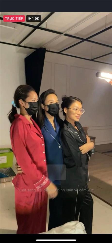 Top 3 Miss World va Miss Universe '1 troi 1 vuc' khi mac do ngu-Hinh-5