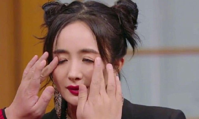 My nhan Hoa Ngu va muon van cach chung minh khong dao keo