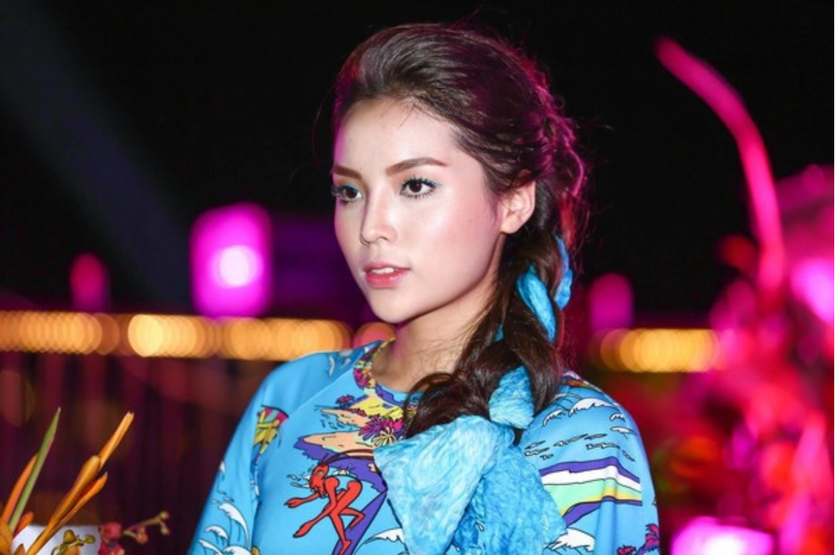 Nhan sắc hoa hậu Kỳ Duyên thay đổi “ngoạn mục” ra sao sau 8 năm - Hình 6 Nhan sac hoa hau Ky Duyen thay doi “ngoan muc” ra sao sau 8 nam-Hinh-6