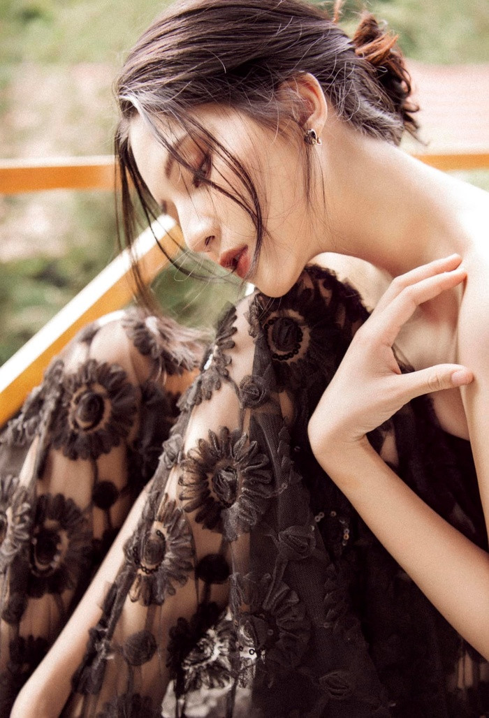 Sau nhung on ao tinh cam voi Jack, cuoc song cua hot girl Thien An hien tai ra sao?-Hinh-3