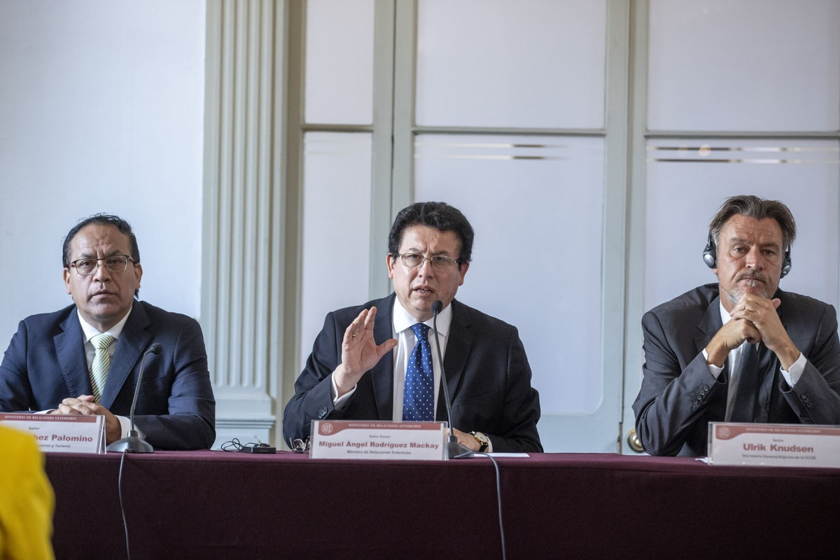 Ngoai truong Peru thu tu tu chuc trong 14 thang