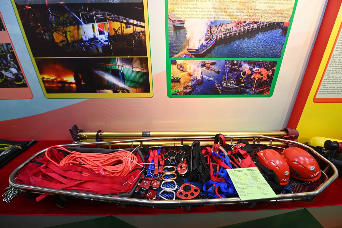 Bộ thiết bị phục vụ cứu nạn, cứu hộ trên cao, dưới sâu của lực lượng CS PCCC và CNCH.