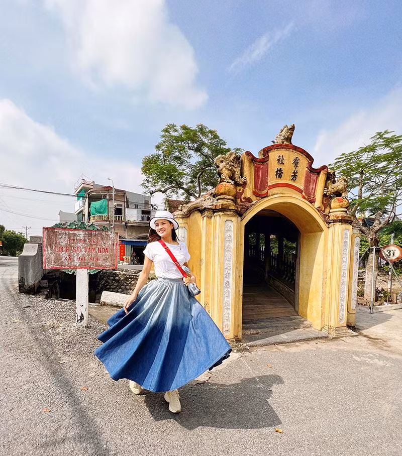 Cú sốc bị quấy rối tình dục khiến Vũ Thu Phương tuyệt giao 11 năm với showbiz - Hình 3 Cu soc bi quay roi tinh duc khien Vu Thu Phuong tuyet giao 11 nam voi showbiz-Hinh-3